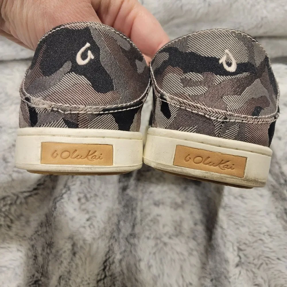 OluKai Pehuea camo slip on, size 11
